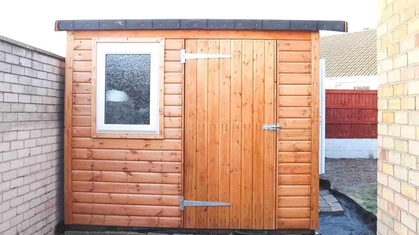 Garden Shed Security with Hinges
