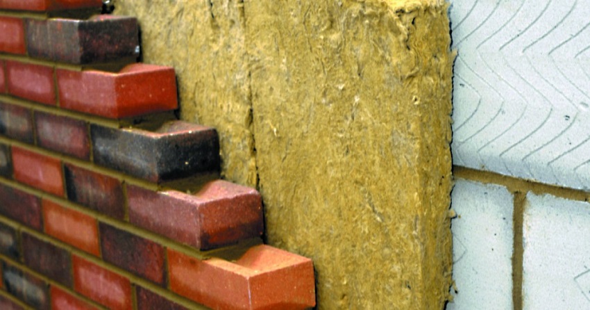 What is the Minimum Gap for Cavity Wall Insulation