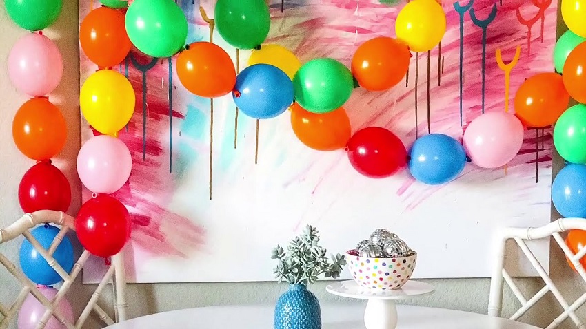 how to stick balloons on wall